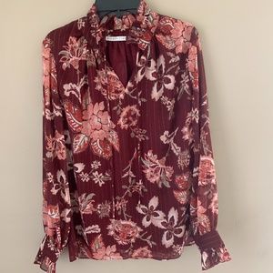 NWOT Beautiful Long Sleeve Blouse